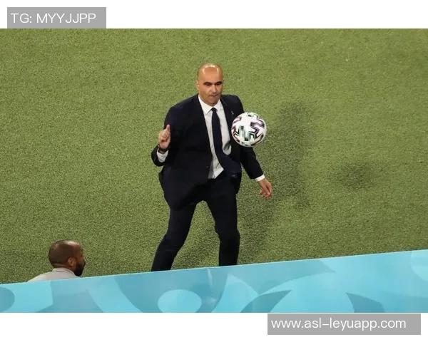 邓弗里斯谈偶像大图拉姆孔帕尼库伊特个性鲜明的影响与启发