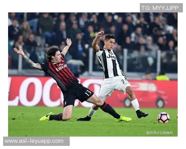 尤文图斯对阵AC米兰海报发布卡卢卢迎战旧主再度交锋 尤文图斯对阵AC米兰海报发布卡卢卢迎战旧主再度交锋