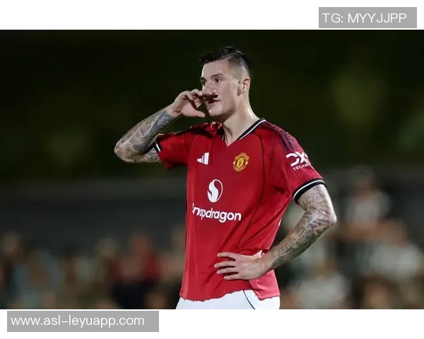 霍伊伦在曼联表现不佳但在那不勒斯赛季斩获9球3助攻引关注